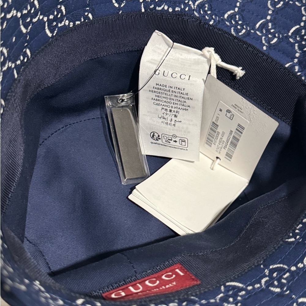 Gucci Navy Monogram Pattern Bucket Hat with Red Label: Size M, 58cm - Picture 5 of 5
